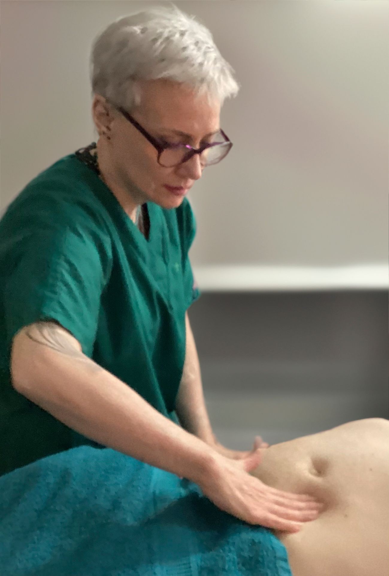 manual lymphatic drainage in Darlington